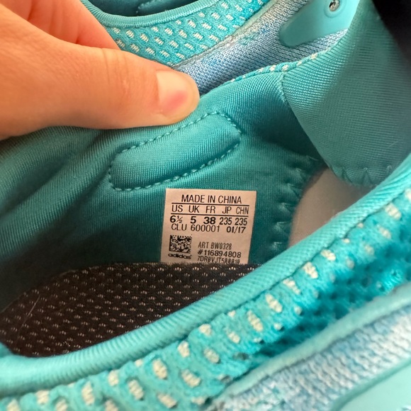 Blue Adidas - Picture 5 of 5